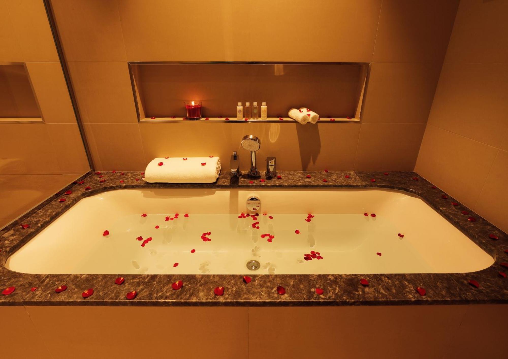 Elegant Apartment With Direct Access To Dubai Mall Bagian luar foto