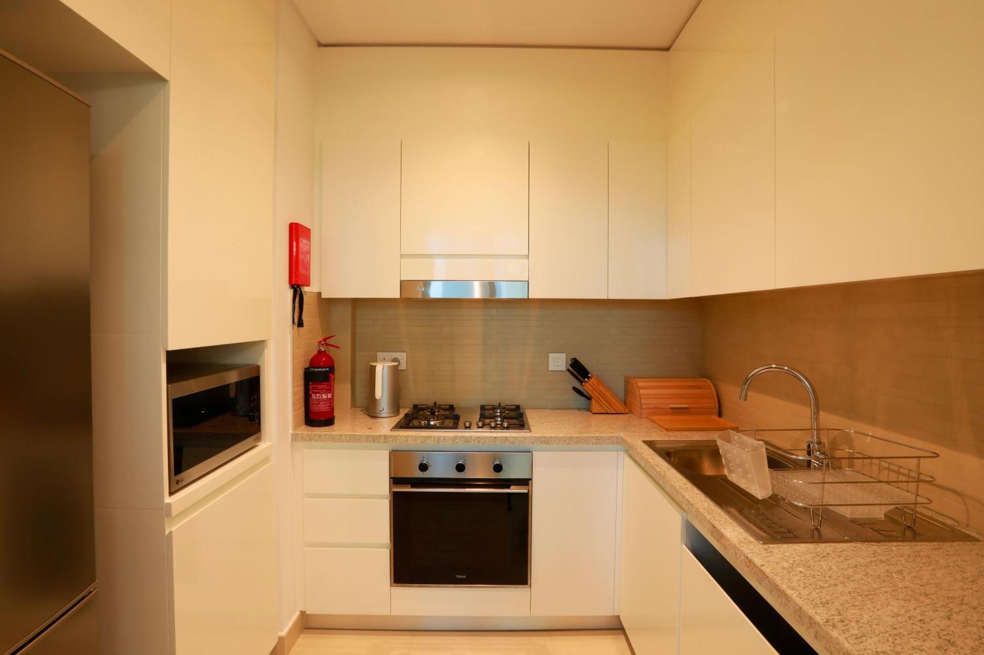 Elegant Apartment With Direct Access To Dubai Mall Bagian luar foto